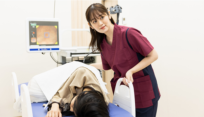ストレッチャーで寝たままリカバリールームに移動可能